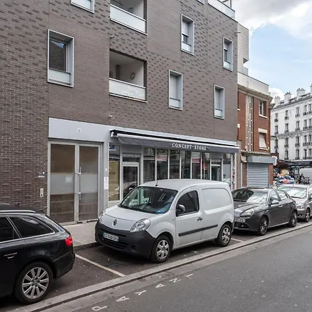 Apartment Superbe 1min Metro7 Rez-de-chaussee